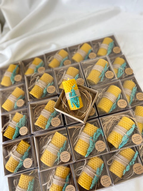 Wedding Candle Favors – 100% Natural Beeswax Gift – Personalized Mini Candles for Bridal Shower, Baby Shower & Guest Thank You Gifts