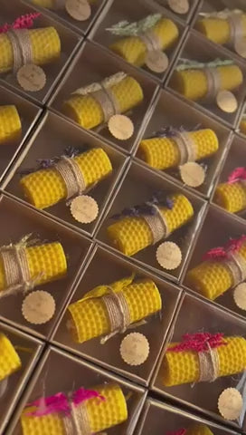 Wedding Candle Favors – 100% Natural Beeswax Gift – Personalized Mini Candles for Bridal Shower, Baby Shower & Guest Thank You Gifts